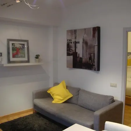 Triana Teatro Vv Apartment